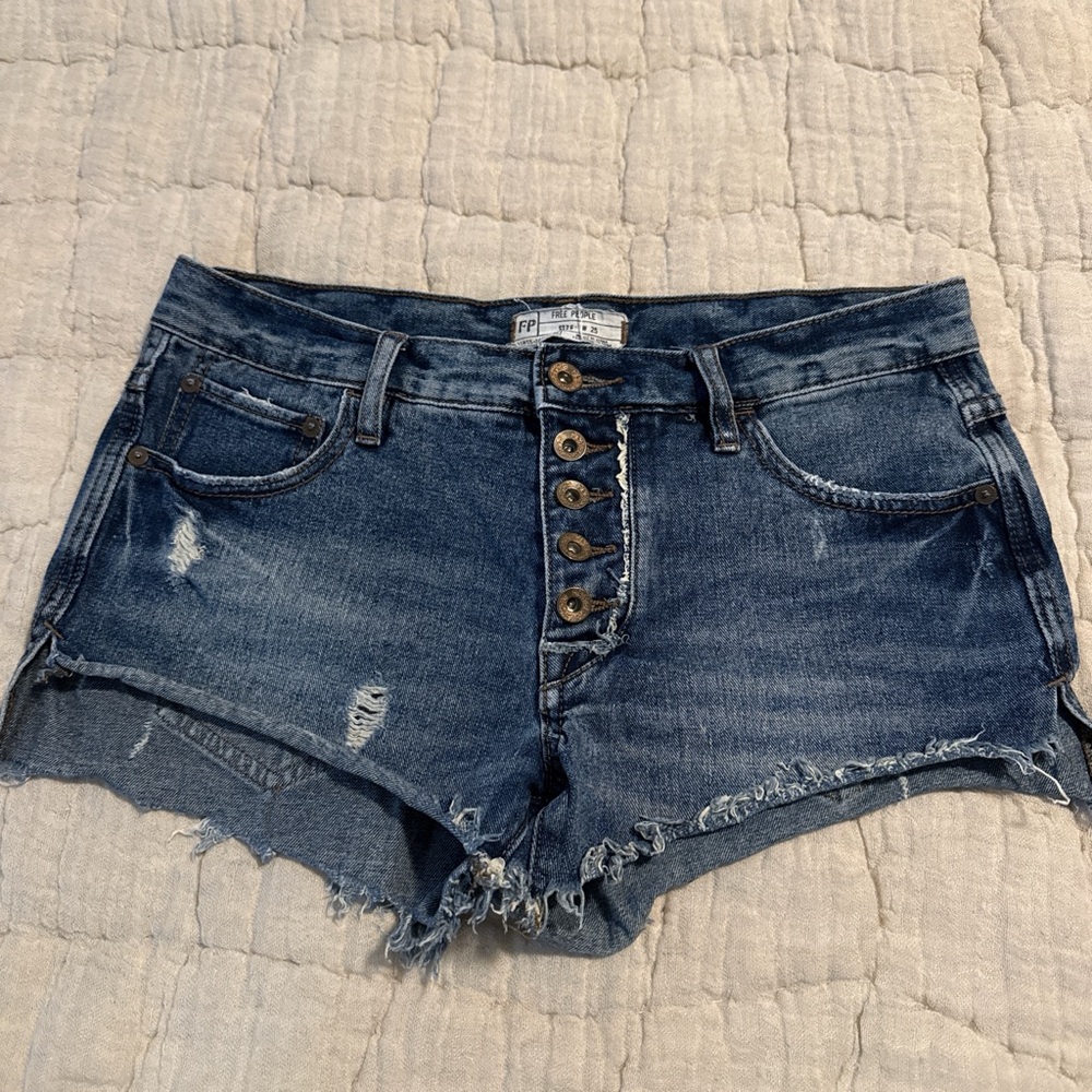 Free People Blue Distressed Jean Shorts size 25